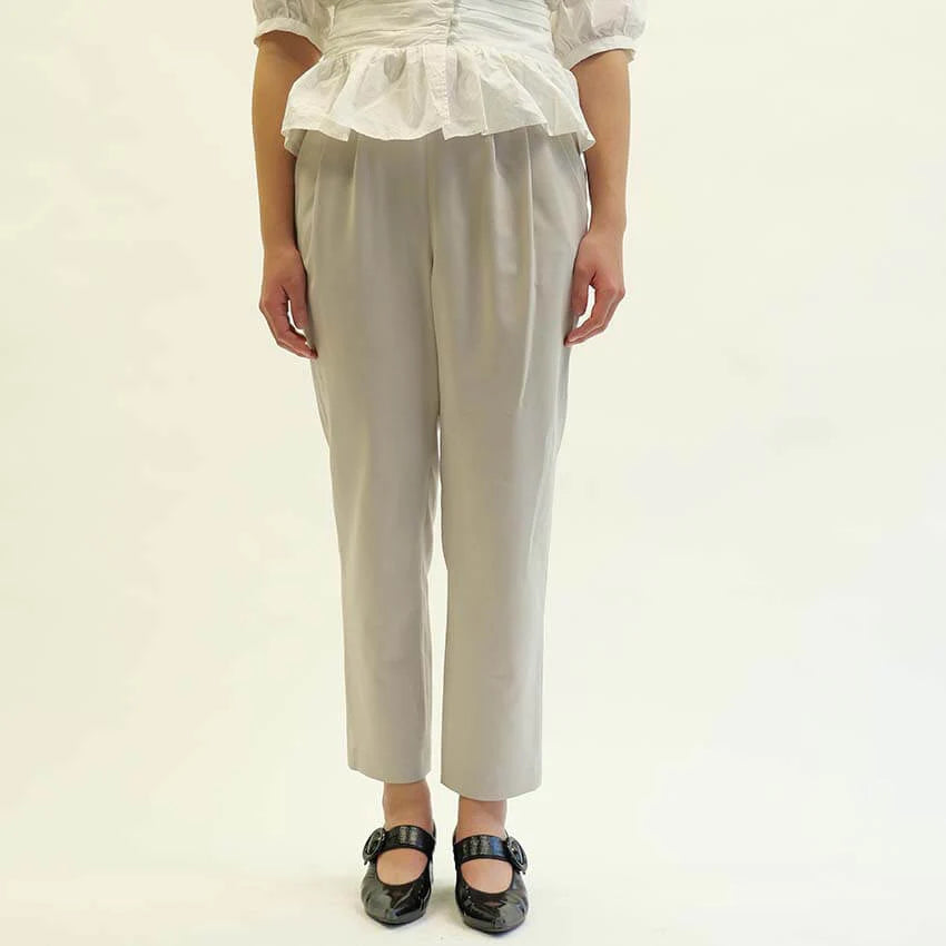 クロップドベーシックテーパードパンツ
